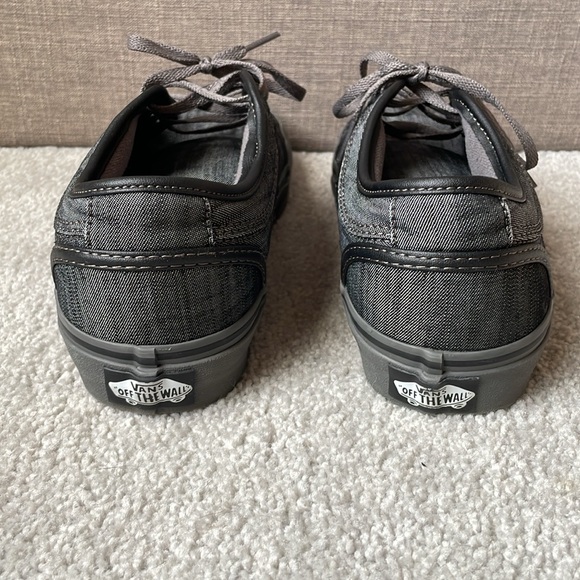 Vans Chukka Low (Denim) Black/Pewter UltraCush Sneakers - Picture 7 of 10